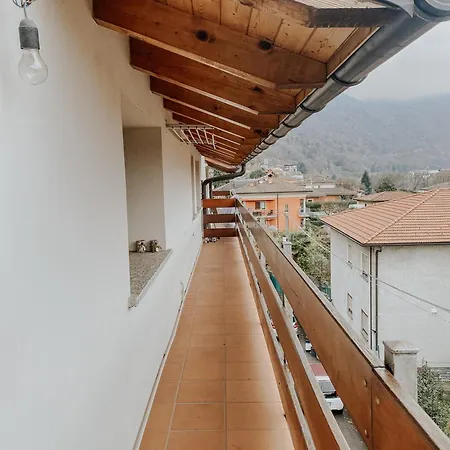 Apartment Mansarda De Legn
